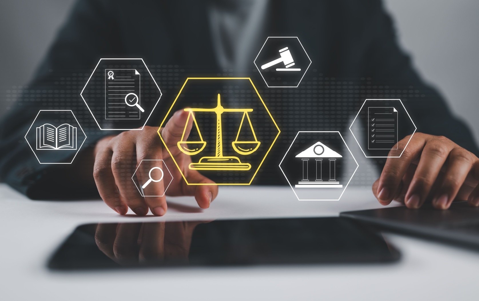 دعاوی حقوقی تجاری چیست؟